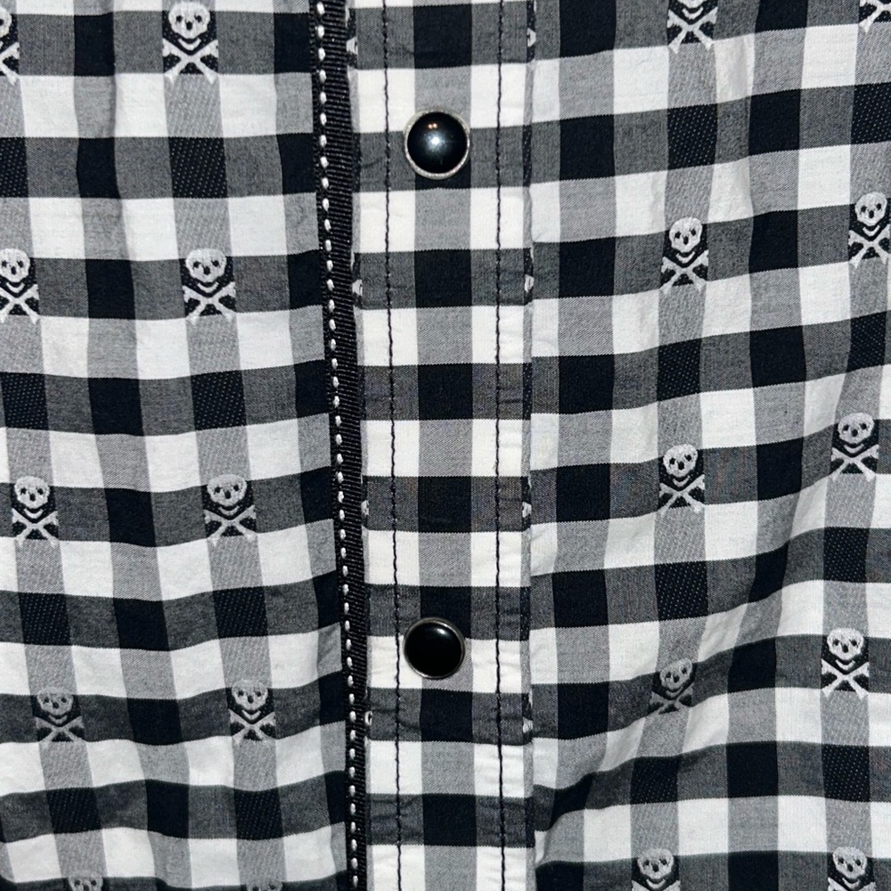 Age of Wisdom Men Pearl Snap Button Down Shirt‎ Medium Casual Skull Design - Picture 2 of 4